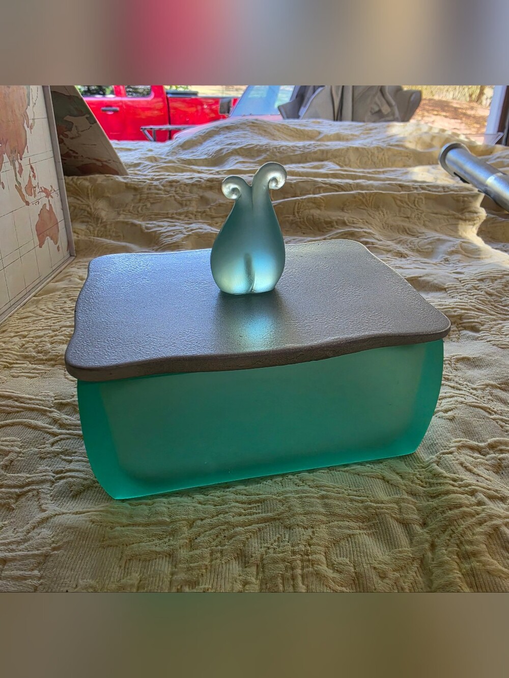 Frosted Sea Glass Trinket Box with Swirl Finial